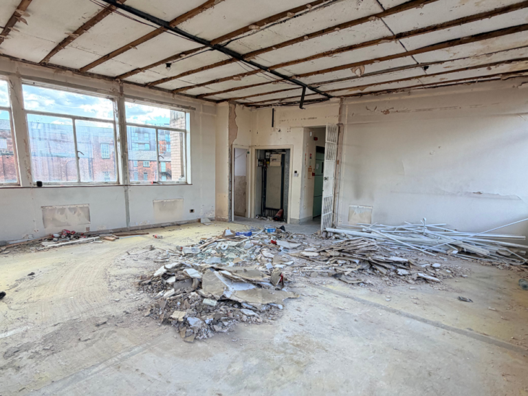 st_james_st_interior_office